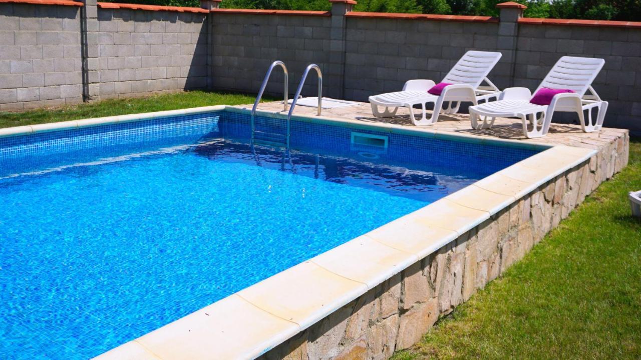 Вила Делфин - Villa Delfin Balgarevo Bagian luar foto